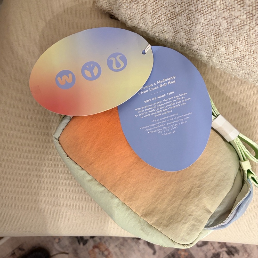 NWT Lululemon x Madhappy Ombre Crossbody Belt Bag! - Picture 6 of 11